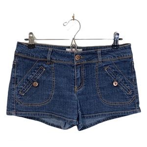 BONGO Size 9 Y2k Jean Shorts